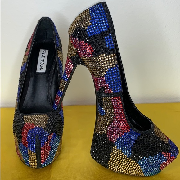 Steve Madden Shoes - AUTHENTIC STEVE MADDEN HEELS